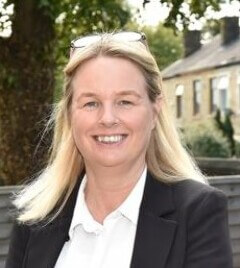 Photo of Sharon Saunders